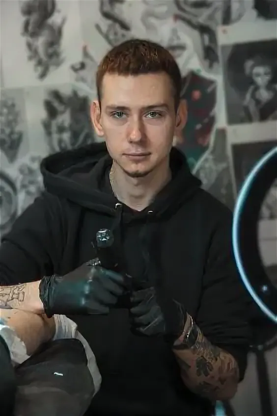 Дмитрий Волков